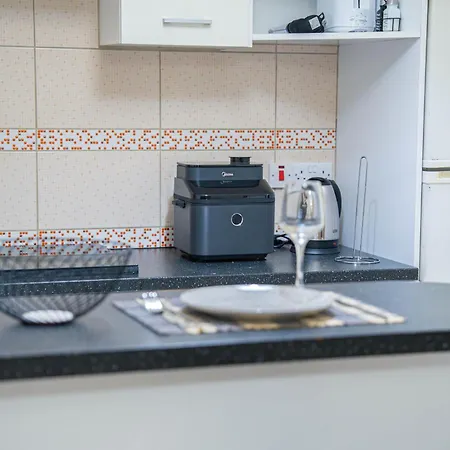 Apartament Onar Mackenzie 1 Larnaca