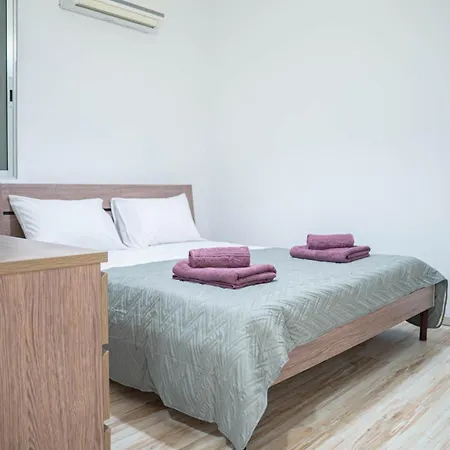 Apartment Onar Mackenzie 1 Larnaca